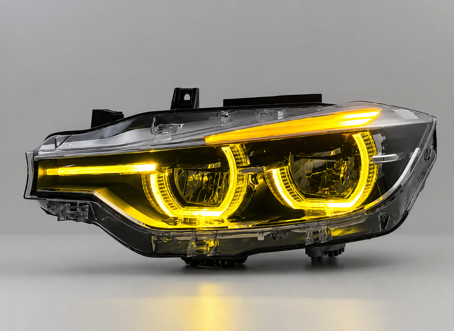 Switchback Dual-Color LCI LED Headlights – BMW F30 3 Series